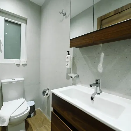 Cerviola Luxury 3 Bedroom شقة مارساسكالا