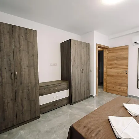 Cerviola Luxury 3 Bedroom * مارساسكالا