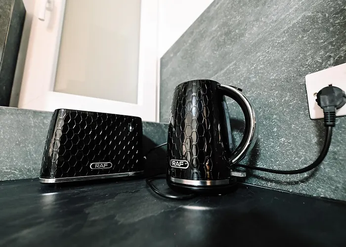 Cerviola Luxury 3 Bedroom *