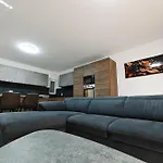 Appartamento Cerviola Luxury 3 Bedroom *