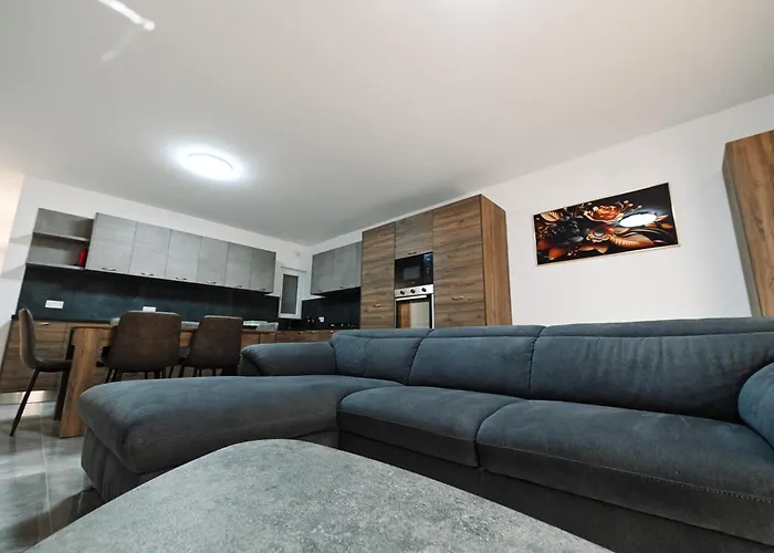 Apartament Cerviola Luxury 3 Bedroom *